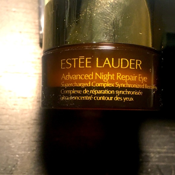 Estee Lauder Gift Bag COMPLETE! - Picture 8 of 12